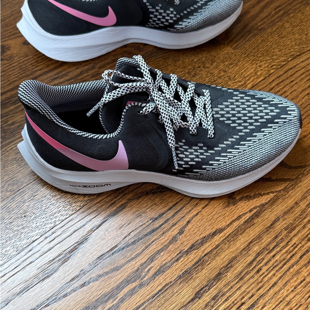 Nike Women's Zoom Winflow Black and White and Pink Running Shoes